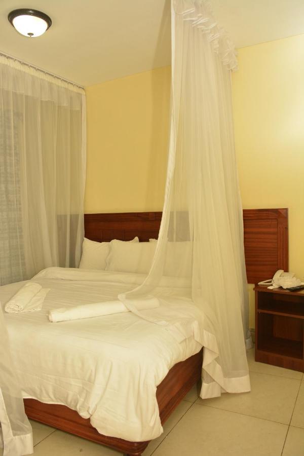ניירובי Kima Hills Hotel מראה חיצוני תמונה