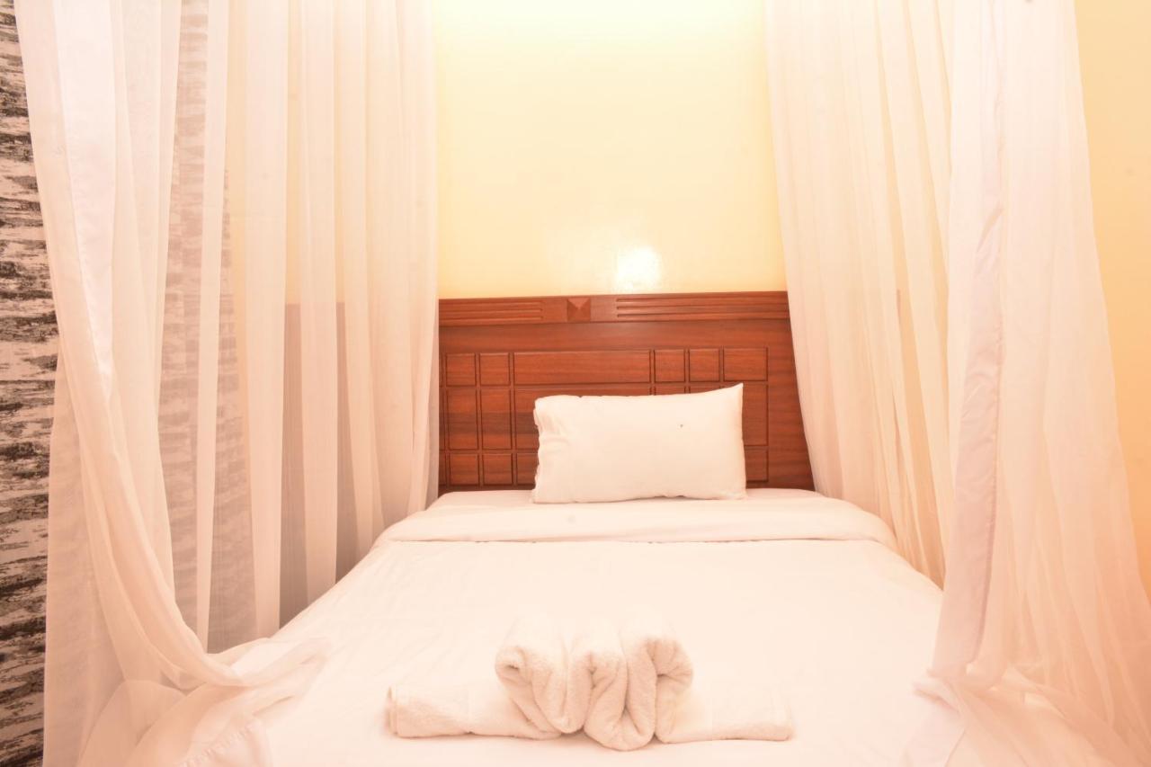 ניירובי Kima Hills Hotel מראה חיצוני תמונה